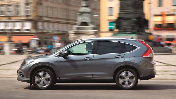 Den neuen CR-V erkennt ein flüchtiger Betrachter kaum.