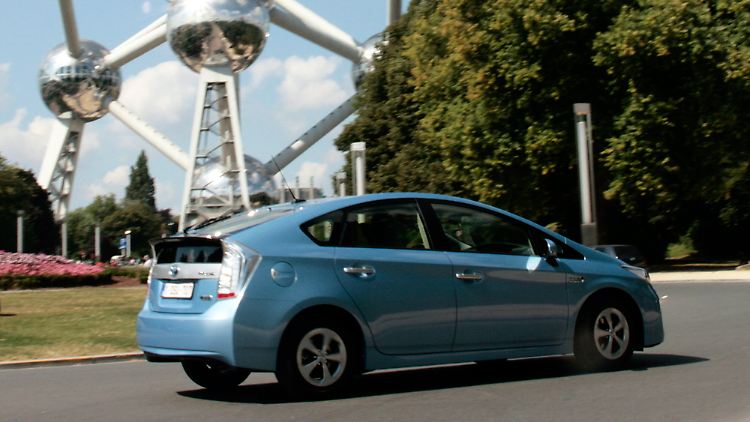 Äußerlich unterscheidet sich die Plug-in-Version kaum von herkömmlichen Prius.
