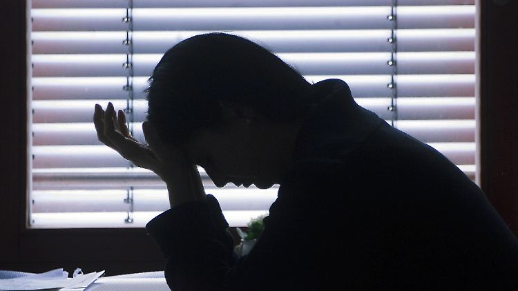 Burnout wird als ein Zustand hoher emotionaler Erschöpfung bezeichnet.