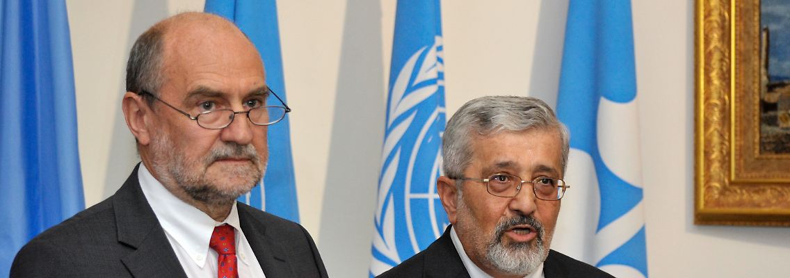 Herman Nackaerts (l.) sieht keine Fortschritte, Ali Ashgar Soltanieh ist da optimistischer.