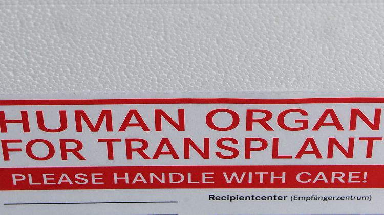 Die Spendebereitschaft ist nach dem Organspendeskandal gesunken.