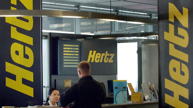 Hertz-Station am Flughafen Köln/Bonn.