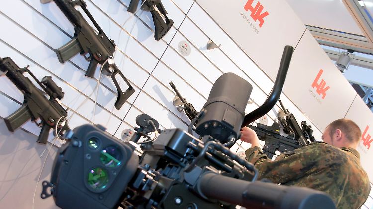 Kleinwaffen aus Deutschland sind teurer als etwa Gewehre aus China.
