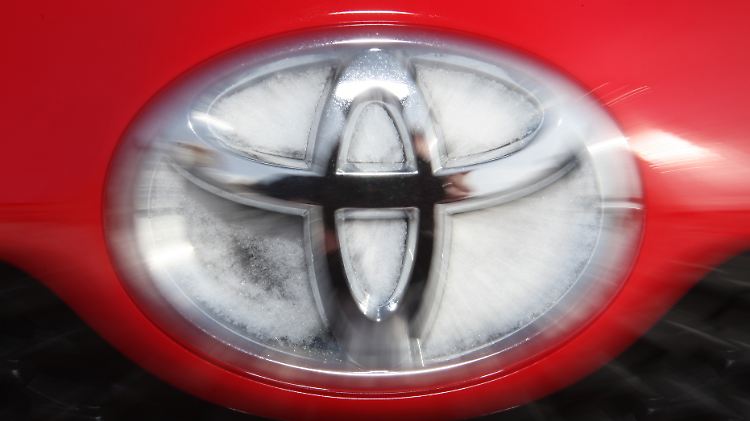Ein kalter Wind weht Toyota derzeit ins Gesicht. Die Kunden sind dadurch verunsichert.