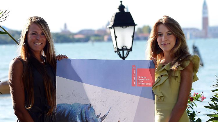 Schöne Frauen, schönes Wetter, schöne Stadt - und hoffentlich auch gute Filme bietet das 69. Filmfestival in Venedig.