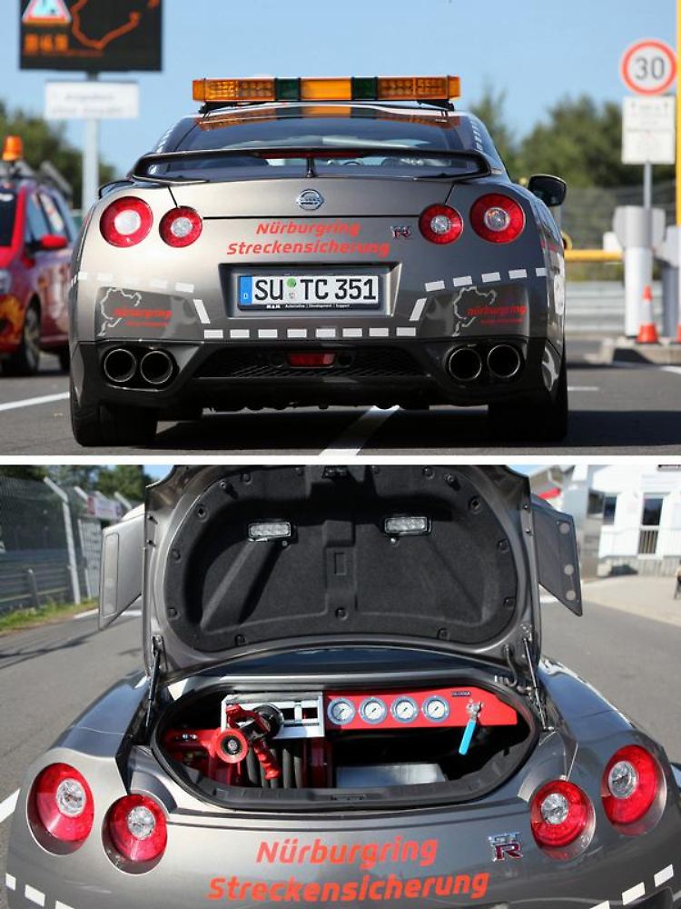 Löschanlage an Bord: Dieser Nissan GT-R ist als schnellstes Feuerwehrauto der Welt auf dem Nürburgring im Einsatz.