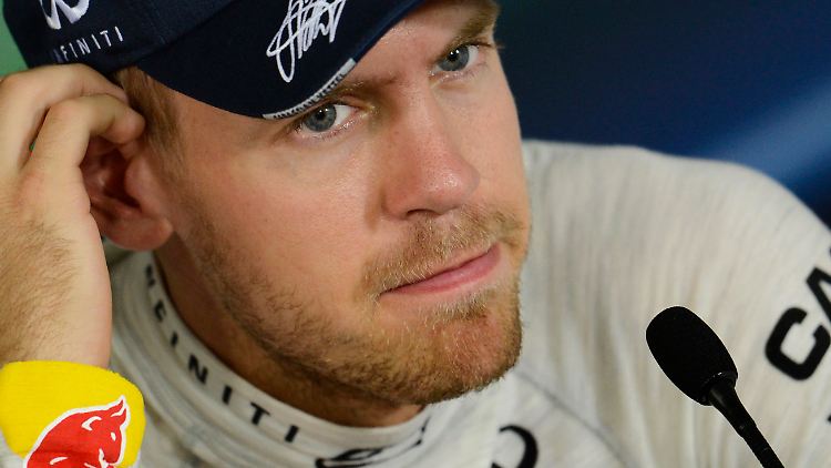 "Da es schön heiß war, war ich viel im Wasser und schwimmen": Sebastian Vettel.