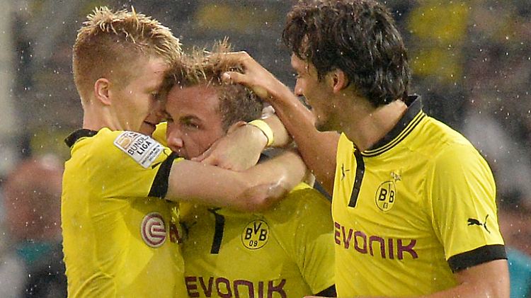 Dann mal los: Auf Marko Reus, Mario Götze, Mats Hummels und Borussia Dortmund warten Gegner, die durchaus Fußballspielen können.
