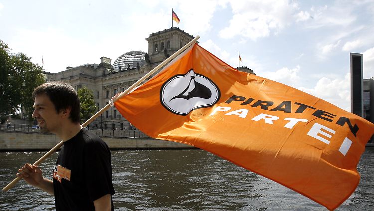 Die Piratenpartei ist trotz nachlassender Umfragewerte auf dem besten Weg, in den Bundestag einzuziehen.