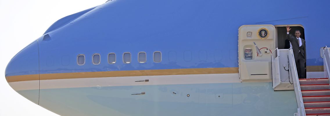 Noch winkt Obama aus der Air Force One.