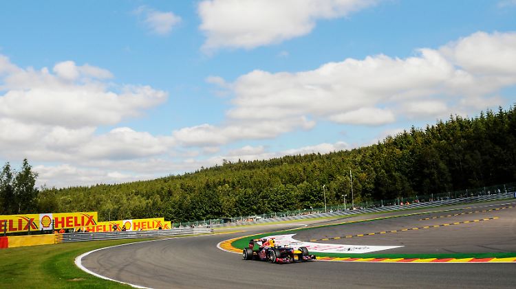 Von Platz zehn aufs Podium: Sebastian Vettel kann mit dem Rennen in Spa ganz zufrieden sein.