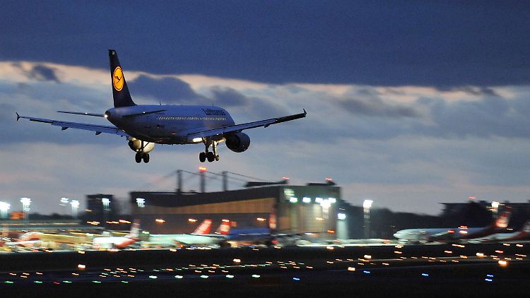 Die Lufthansa wird wieder Flüge streichen müssen.