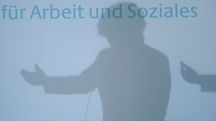 Die Rente - sicher und sozial?