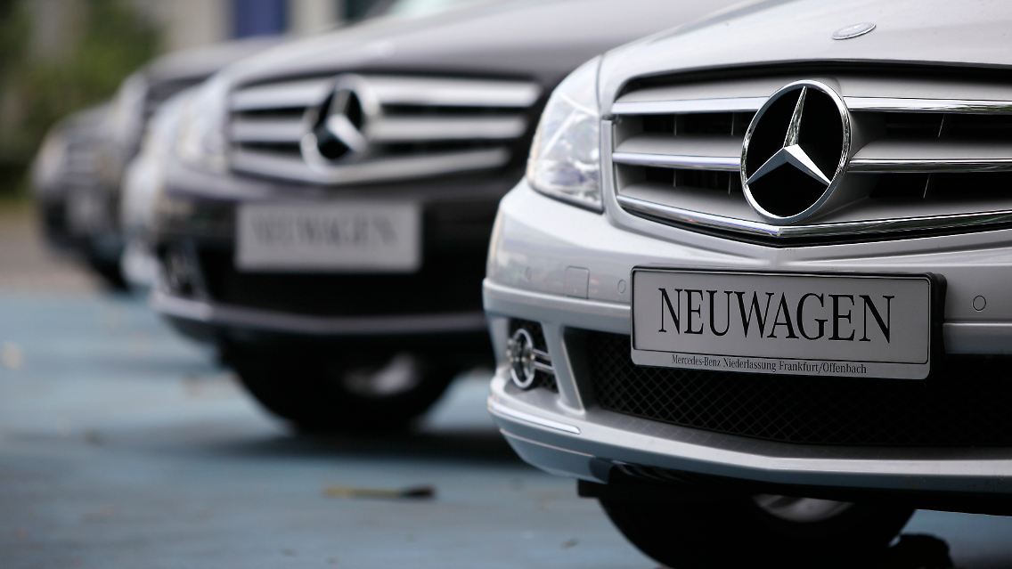 Mercedes-Benz hält bei Daimler die Fahne hoch.