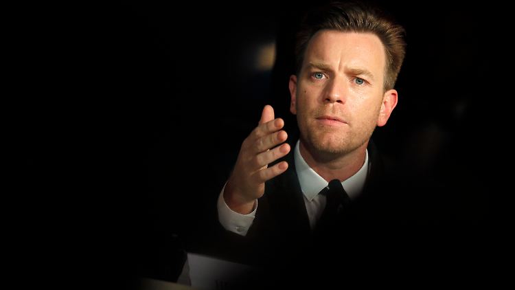 Im Drama "The Impossible" spielt Ewan McGregor einen Familienvater - Premiere für den britischen Schauspieler.