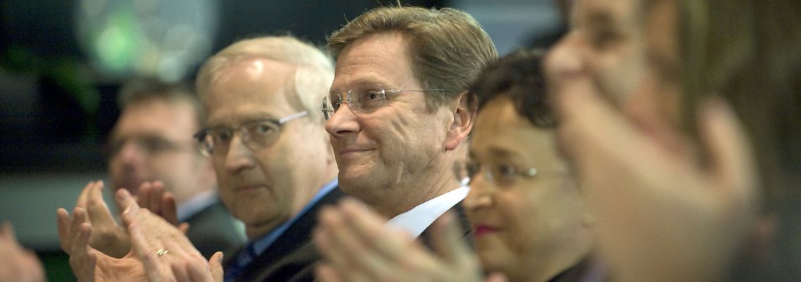 "Ich habe eine Engelsgeduld." Guido Westerwelle bei der Veranstaltung "100 Tage Freiheit in Verantwortung" in der Berliner FDP-Zentrale.