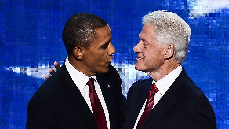 Obama und Clinton: Frühere Unstimmigkeiten sind vergessen.