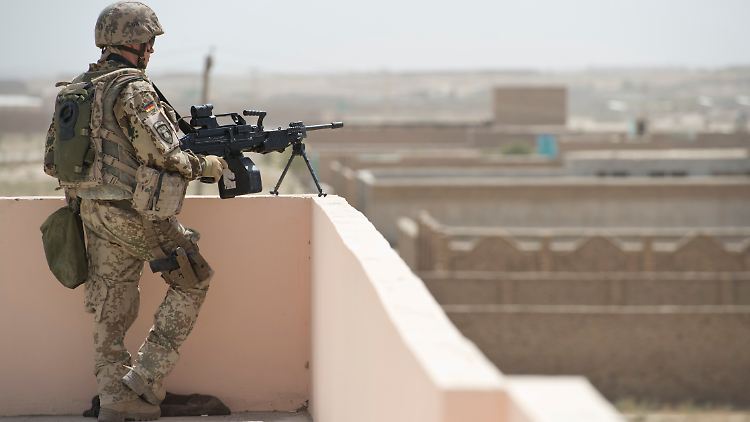 Wachposten in Kundus: Lauft Bundeswehrverband geht die Reform an den Bedürfnissen der Truppe vorbei.