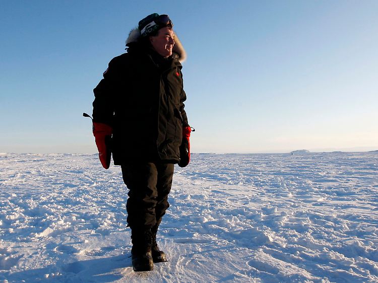 Flaherty beim Treffen in Iqaluit.