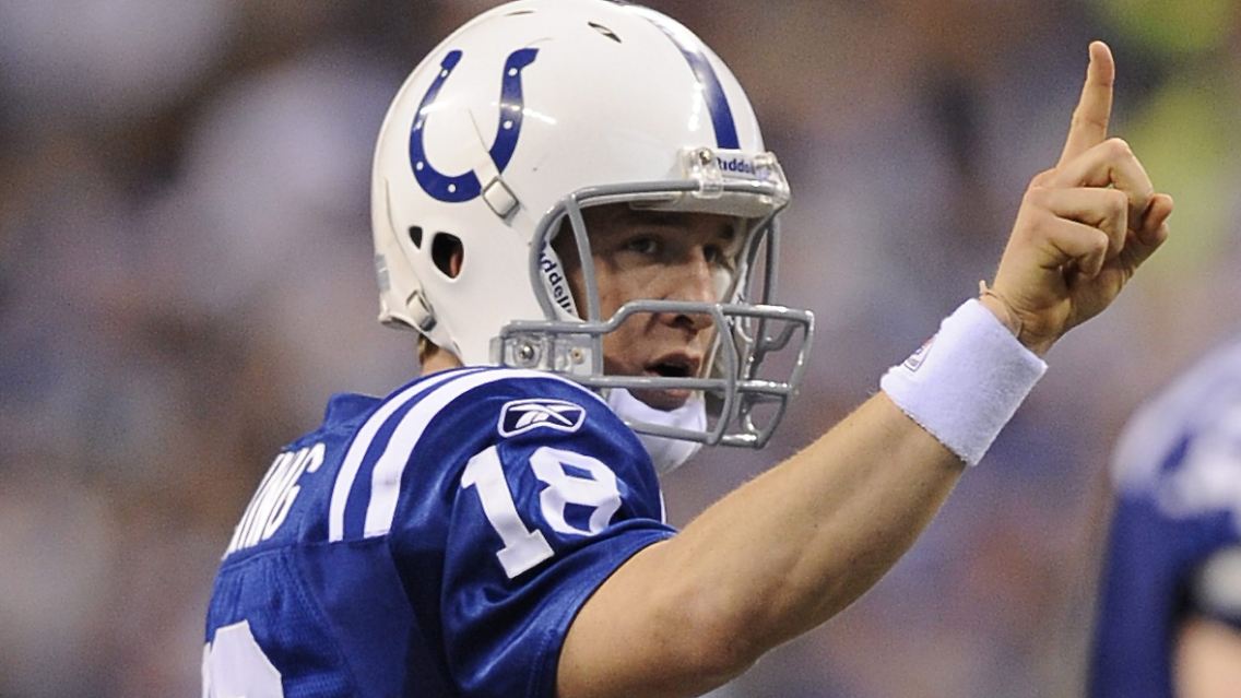Fast alles dreht sich um ihn: Peyton Manning.