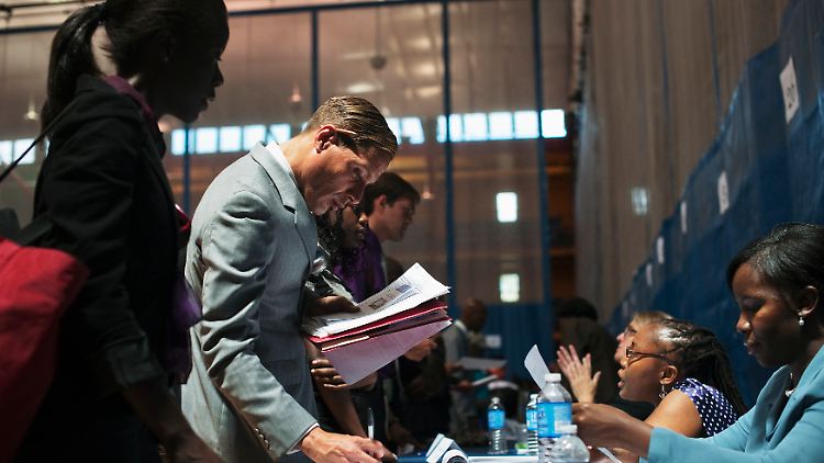 Job-Messe in New York: Sinkt die Arbeitslosenquote, weil die Menschen resignieren?