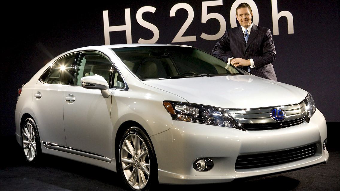 Auch der Hybrid-Lexus ist offenbar von der Rückrufaktion betroffen.