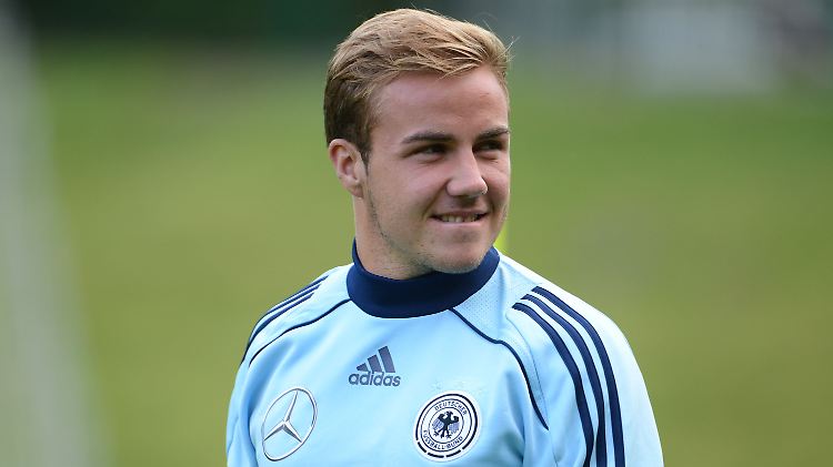 Mario Götze darf von Beginn an ran.
