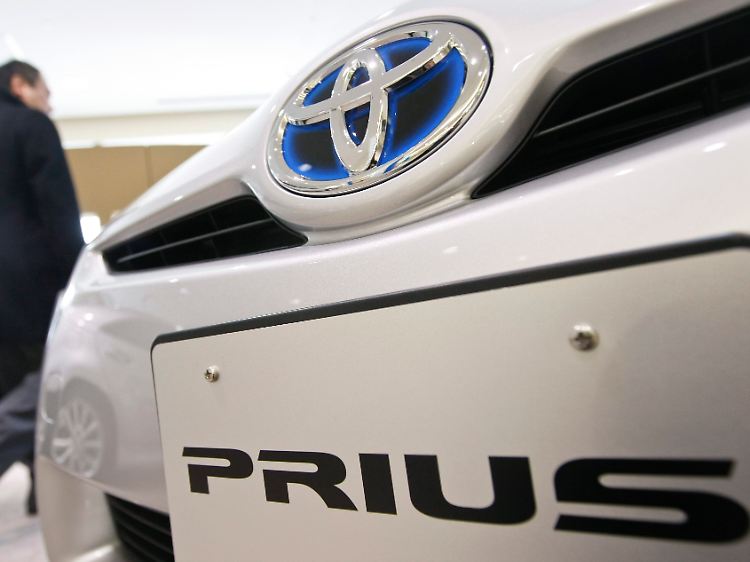 Toyotas bisheriges Vorzeigemodell im Hybrid-Sektor Prius kämpft mit Qualitätsproblem.