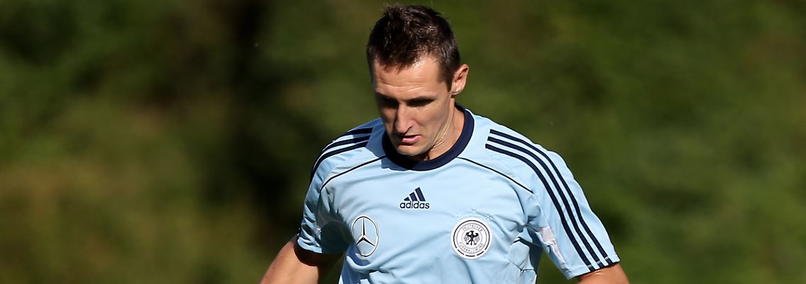 Trifft gegen unsere Nachbarn besonders gern: Miroslav Klose.