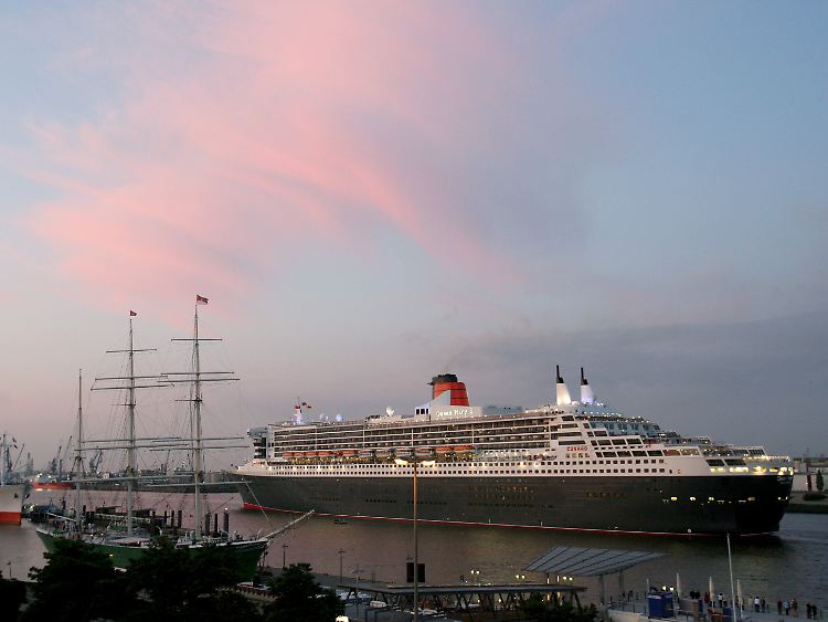 Die Queen Mary 2 ist in Hamburg, wenn der Hafen seinen 821. Geburtstag feiert.