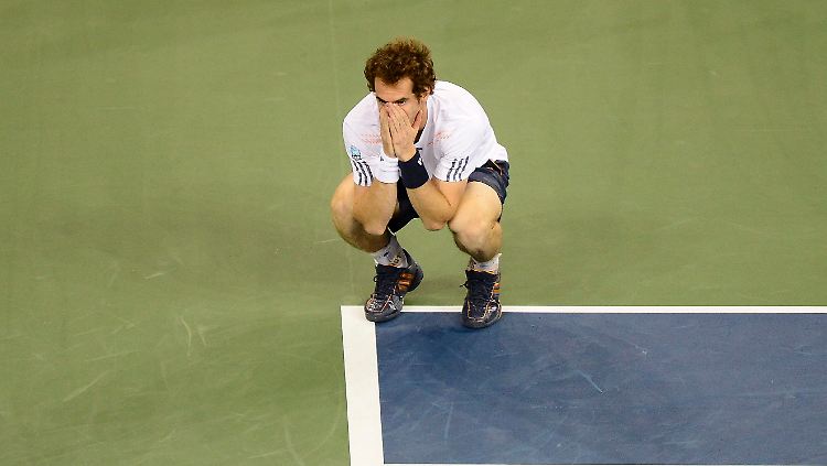 Am Boden, aber nicht besiegt: Andy Murray, US-Open-Sieger 2012 und im fünften Grand-Slam-Finale endlich siegreich.