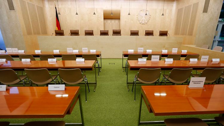 2012-09-11T152430Z_01_KAI22_RTRMDNP_3_EUROZONE-ECB-GERMANY.JPG330821454852079355.jpg
