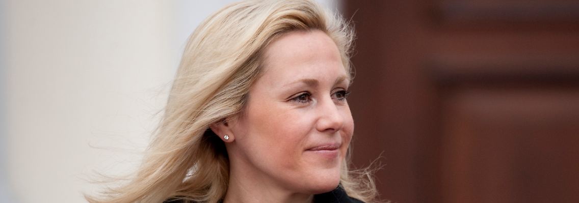 Bettina Wulff im Dezember 2011 vor dem Schloss Bellevue.