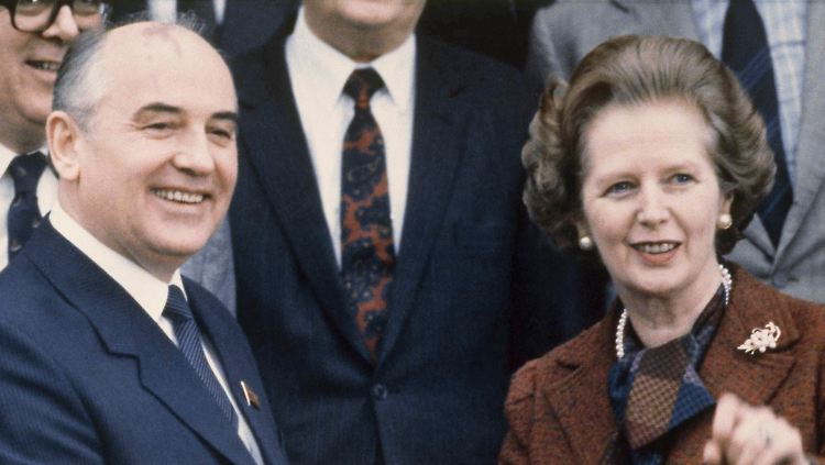 Das Lächeln war wohl echt: Gorbatschow bei seinem Besuch in London 1984 - Thatcher mochte ihn. 