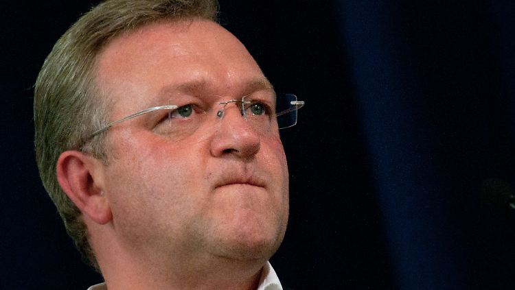 Frank Henkel muss erklären, wie zu dieser Informationspanne kommen konnte.