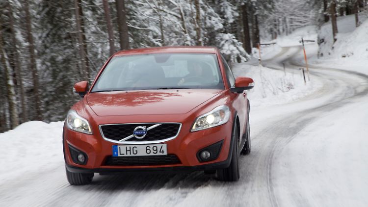 Kam gut an: Die Vorgaben für den überarbeiteten C30 sind nicht ohne. Er steht in der Volvo-internen Verkaufsliste auf Platz drei in Deutschland.