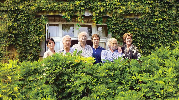 Aus dem Film über das Älterwerden: "Und wenn wir alle zusammenziehen?".