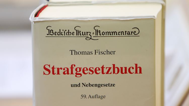 Laut Paragraf 166 ist Religionsbeleidigung nur dann strafbar, wenn sie den öffentlichen Frieden gefährdet.