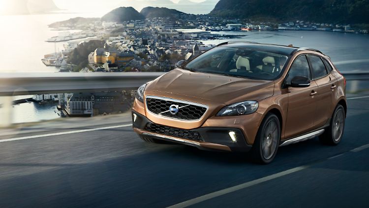 Auf dem Pariser Autosalon präsentiert Volvo seinen Kompakten Cross Country auf der Basis des V40.