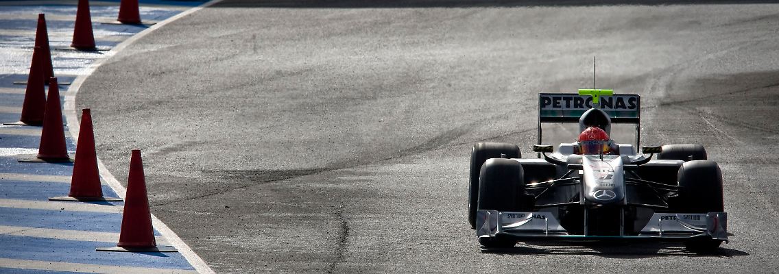 Jeder Kilometer hilft uns, das Auto besser zu verstehen: Michael Schumacher.