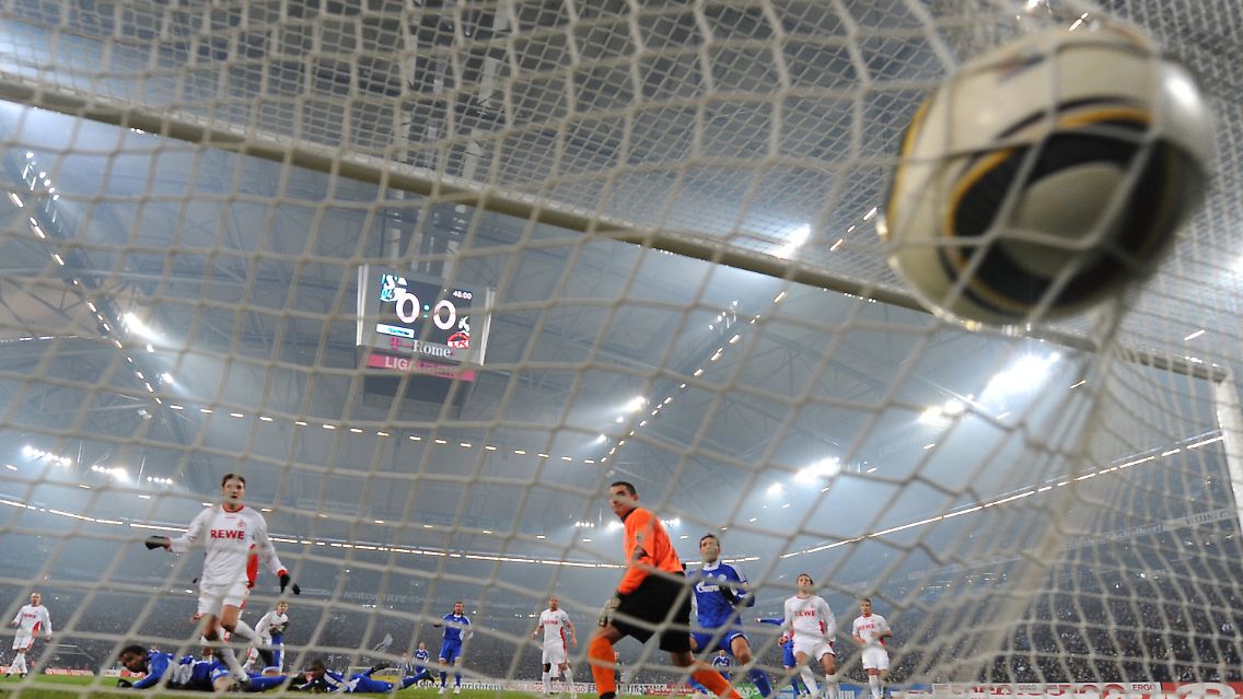 Der Youngster war in der Nachspielzeit der ersten Hälfte per Kopf zur Stelle.