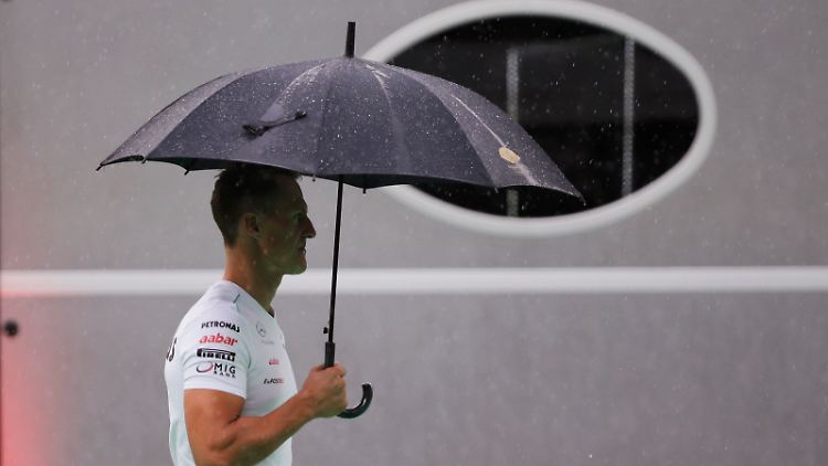 Die Spekulationen um die Zukunft von Michael Schumacher reißen nicht ab.
