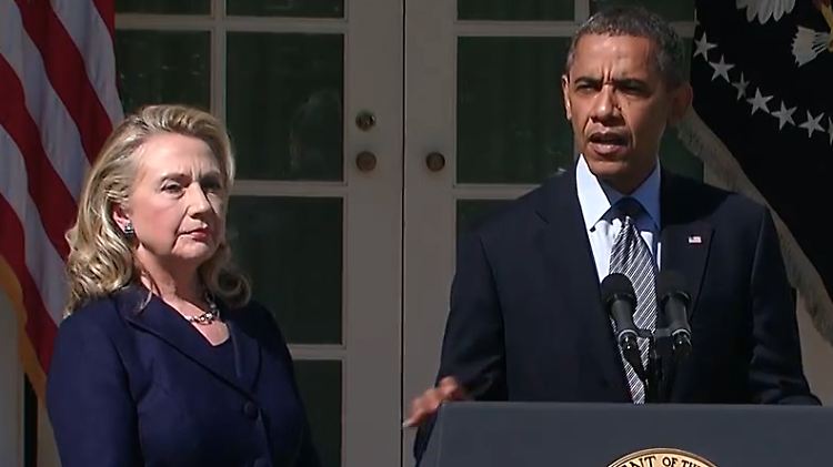 Hillary Clinton und Barack Obama versuchen, durch einen bezahlten Clip zu den protestierenden Muslimen durchzudringen.