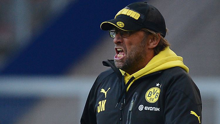 Die Wut über die Niederlage steht BVB-Trainer Jürgen Klopp ins Gesicht geschrieben.