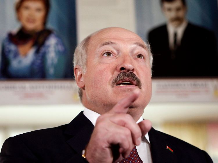 Alexander Lukaschenko ließ bei seiner Wahl 2010 oppositionelle Demonstrantionen niederprügeln.