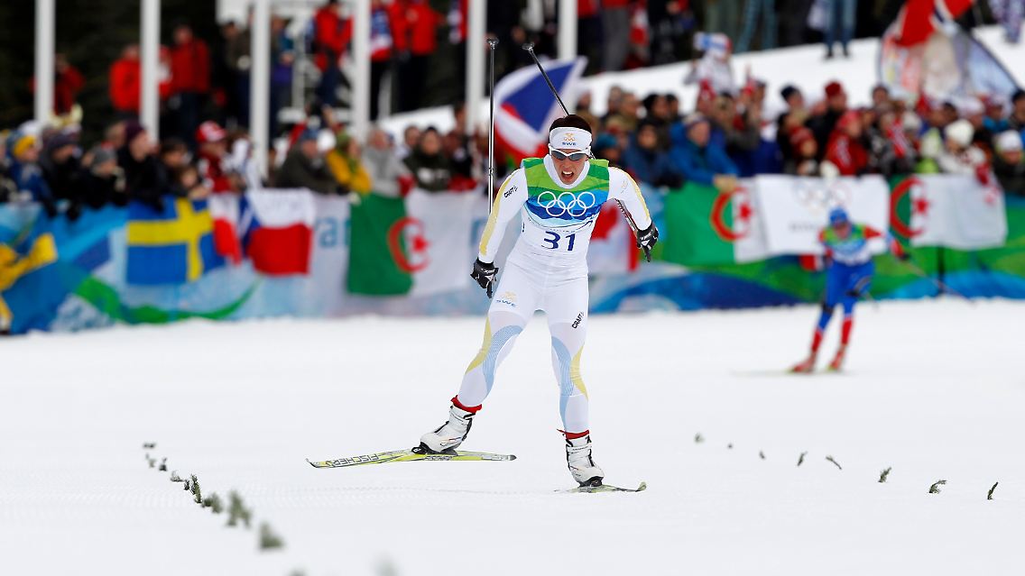 Sieg beim Debüt: Charlotte Kalla hat mit 22 geschafft, wofür andere ein Athletenleben lang vergeblich trainieren.