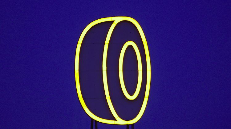 Conti rollt in den Dax zurück.