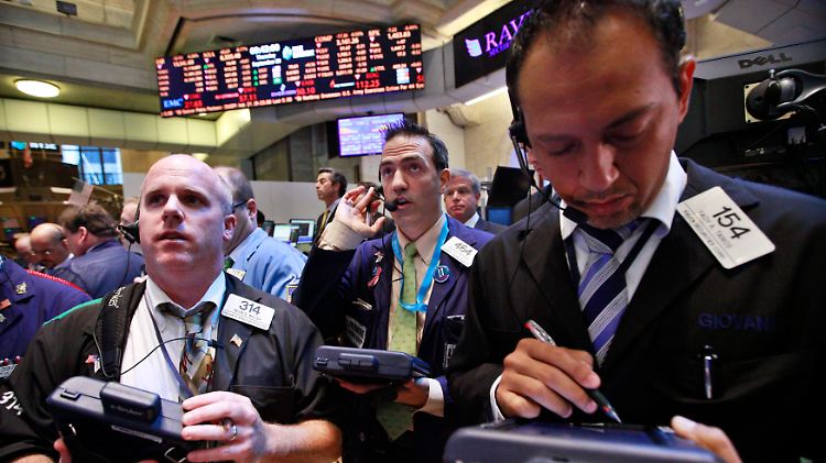2012-09-20T161754Z_01_NYK509_RTRMDNP_3_MARKETS-STOCKS.JPG9070836781710089865.jpg