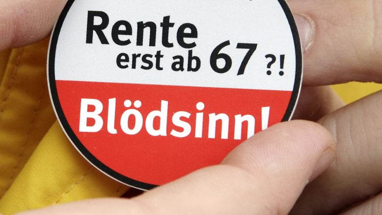 Die Erhöhung der Regelaltersgrenze war umstritten und ist es immer noch.