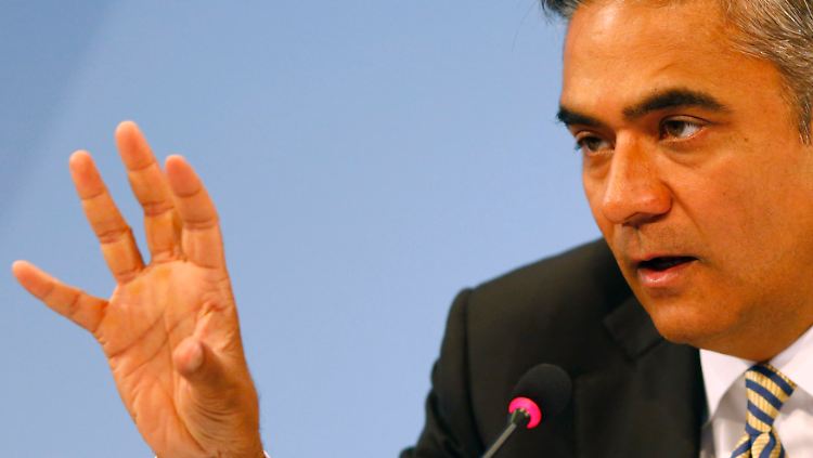 "Es gibt auf der Kostenseite Gegenwind", sagt Co-Chef Anshu Jain.